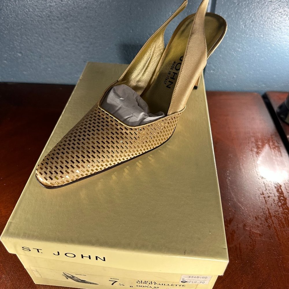 St. Johns Gold Heels